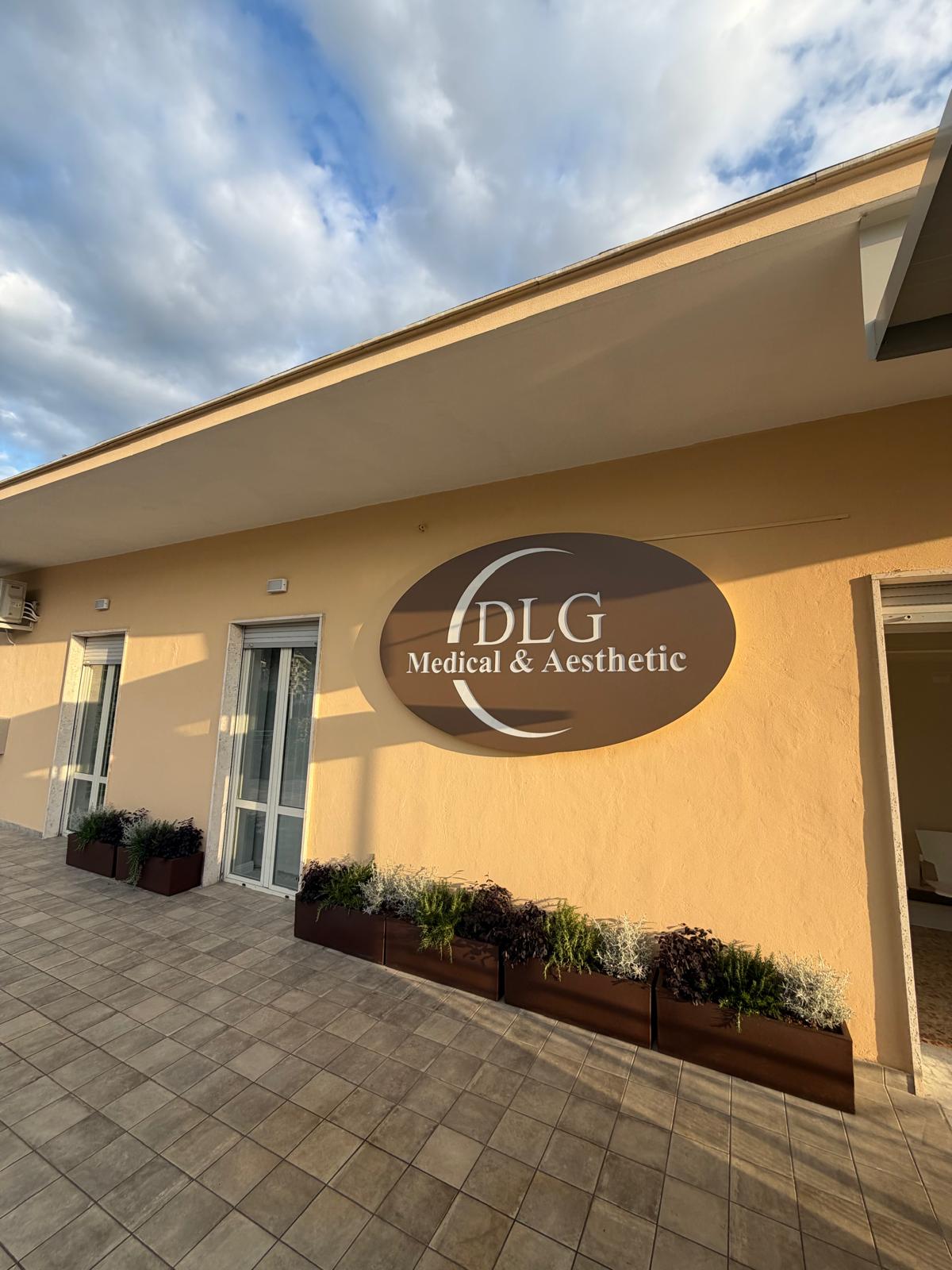 Insegna DLG Medical & Aesthetic all'esterno